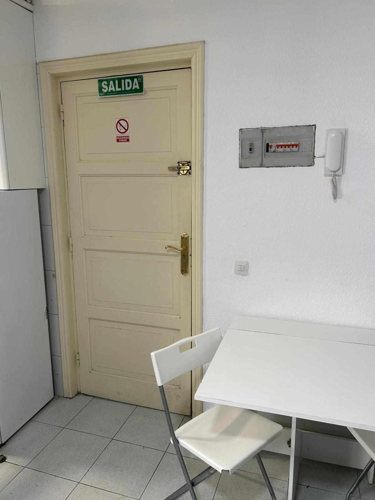 Estudio En Plaza Callao Madrid Exterior photo